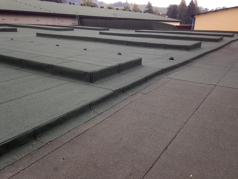 Rekonstrukce se zateplením střechy Tessitura Monti Cekia s.r.o. 2014